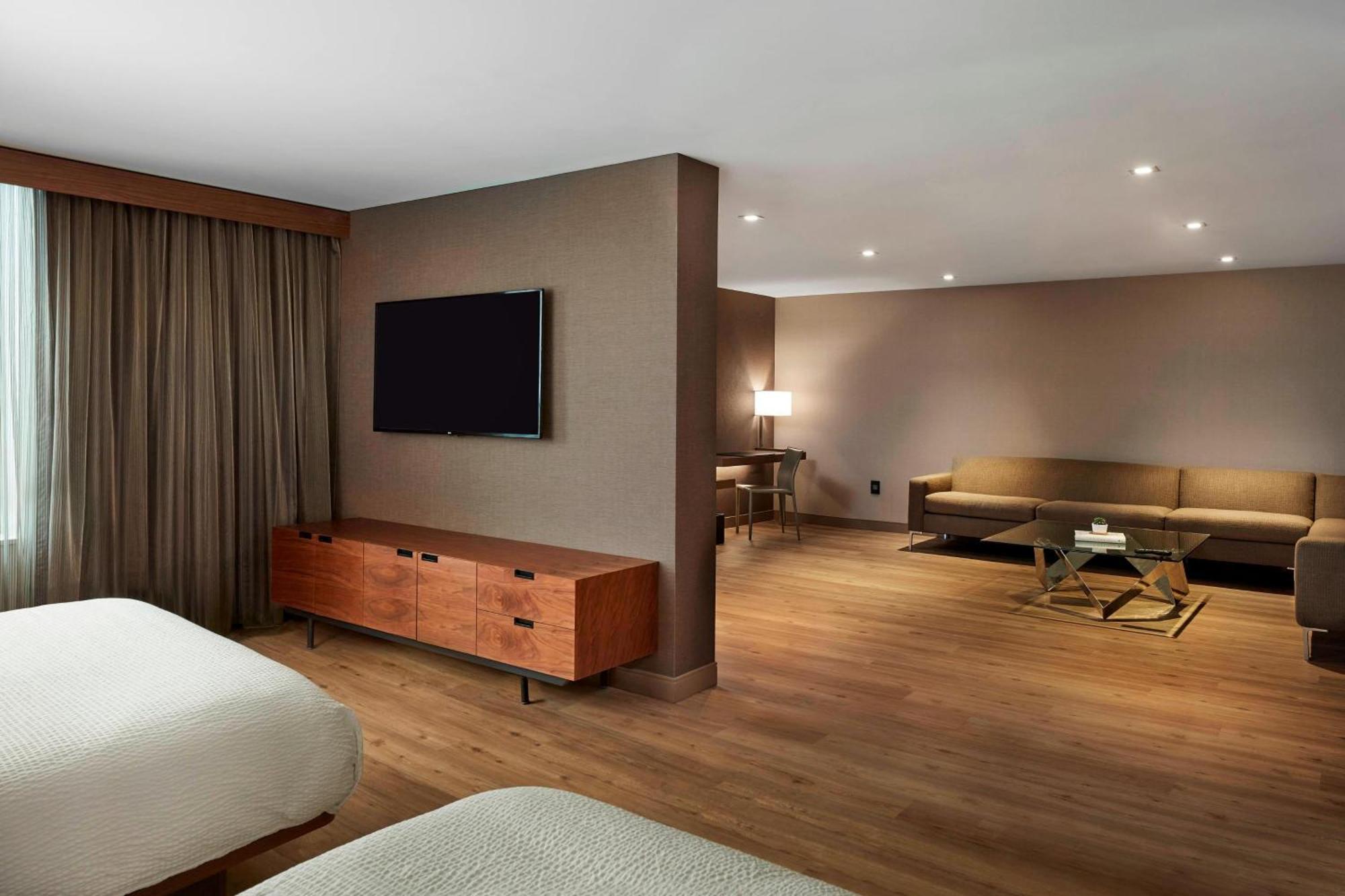 Ac Hotel By Marriott Cincinnati At The Banks Exteriör bild