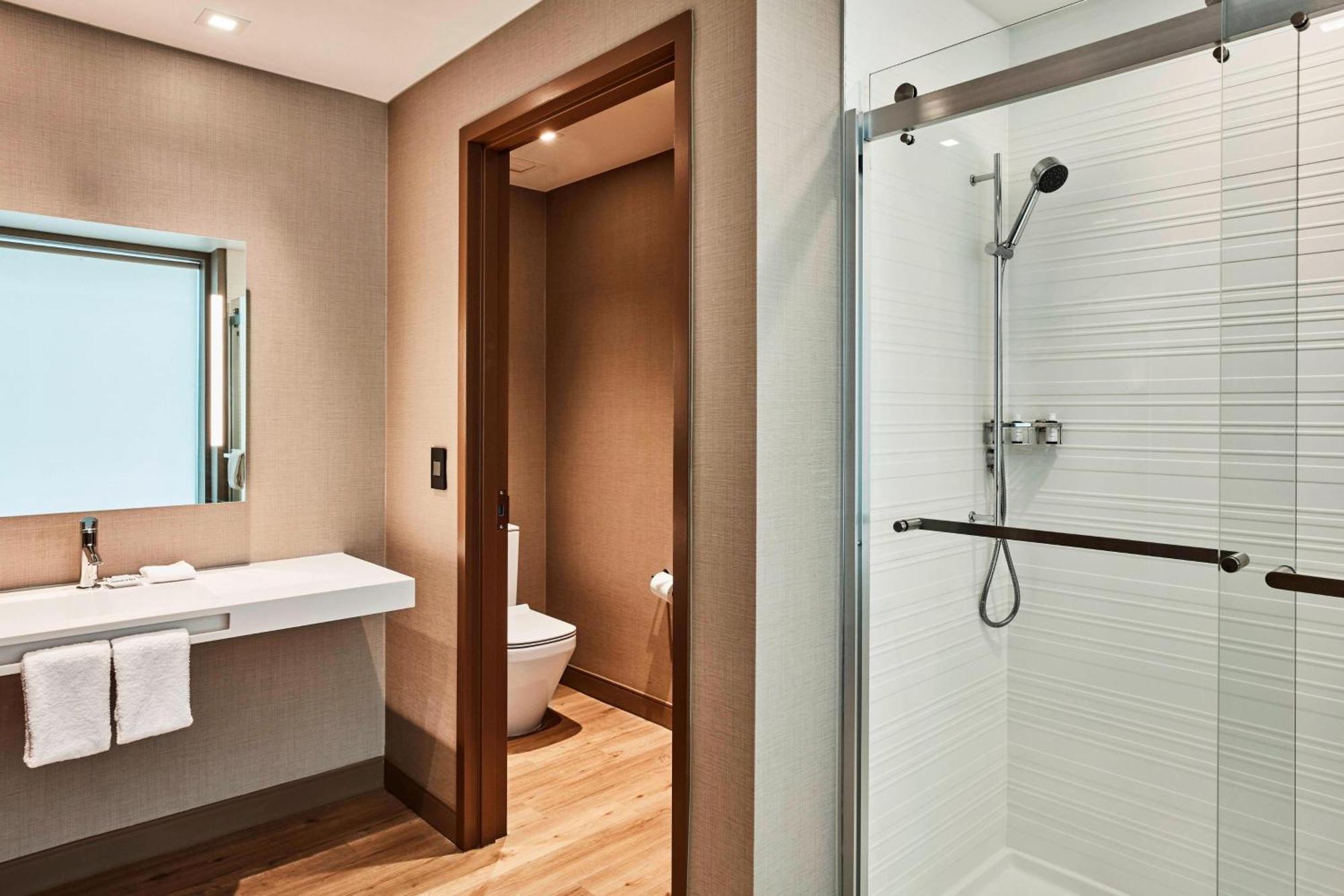 Ac Hotel By Marriott Cincinnati At The Banks Exteriör bild