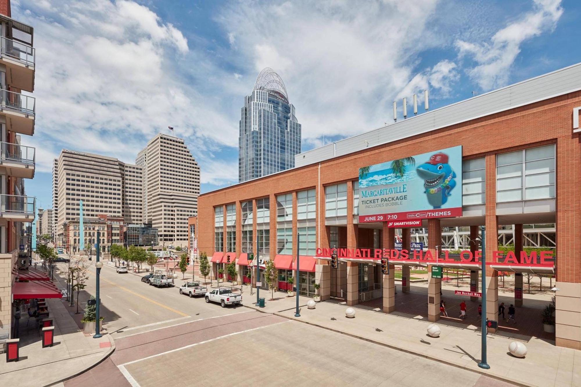 Ac Hotel By Marriott Cincinnati At The Banks Exteriör bild